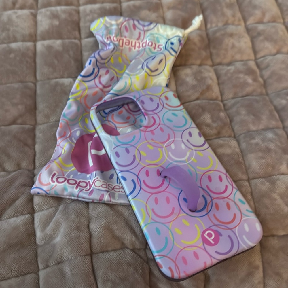 Iphone phone Loopy case